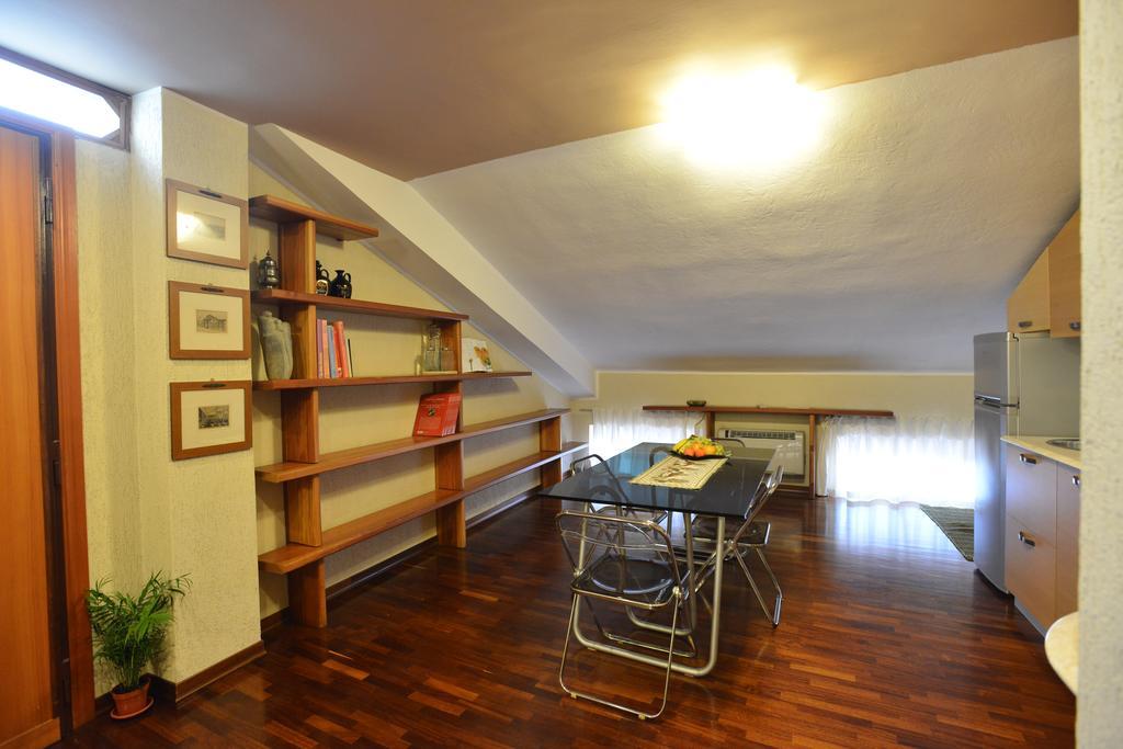Maison Matisse Apartment Cagliari Phòng bức ảnh